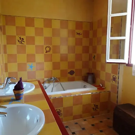Maison Avec Piscine Privee A فيلة